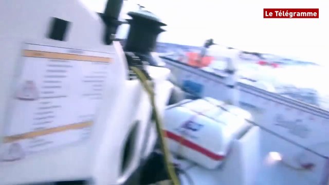 Route du Rhum. Kito de Pavant : Ça avance pas vite aujourd'hui