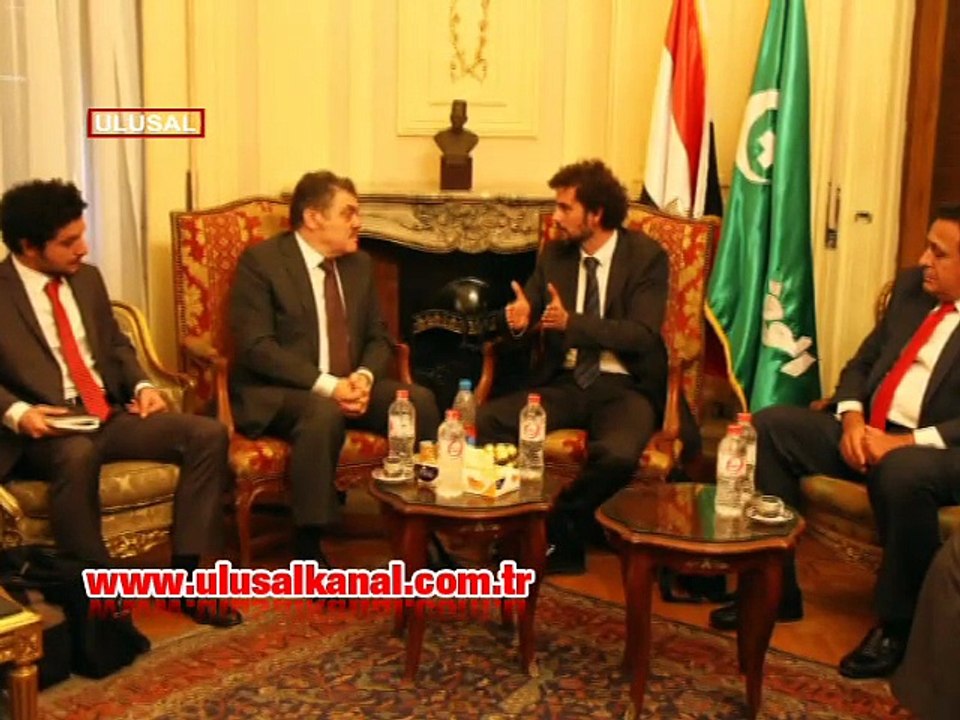 Köprüler yeniden kuruluyor