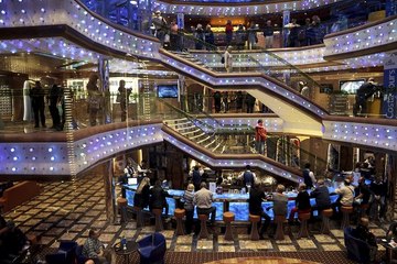 Le 18:18 : dans les entrailles d'un géant des mers