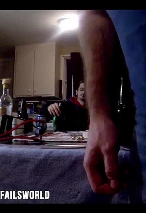 [+18 ~ Sexy Funny Girl]Poker Bet Russian Style Fail __ Failsworld