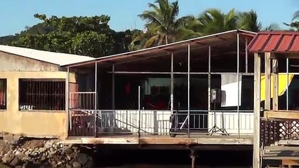 Tite_y_Los_Surenos_Por_La_Maceta