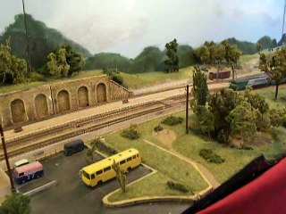 Attention, un train peut en cacher un autre !!