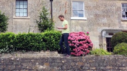 Abrázate con extraños