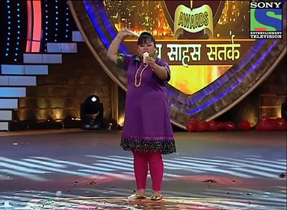 CID Veerta Awards - Bharti and Kikoo's rib-tickling act