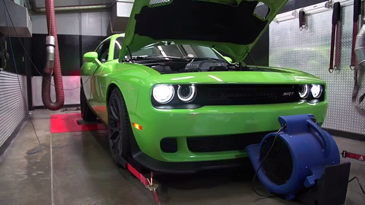2015 Dodge Challenger SRT Hellcat: 707 Horsepower? Hell Yeah! â€“ Ignition Ep. 116