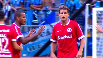 Brésil - Rafael Moura sauve l'honneur avec un bijou