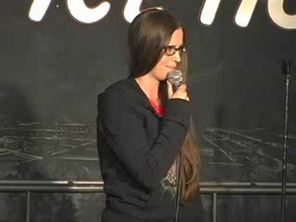 Stand Up Comedy By Kate Gary - Too Lazy for Div...