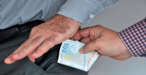 Gümrükçülere Sıkı Takip Geliyor