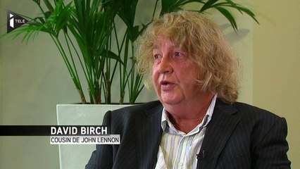 Une guitare de John Lennon aux enchères