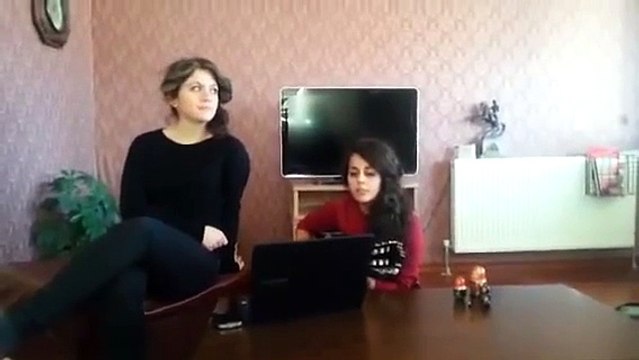 Ne olur gülme amatör dinle - amatör video izle - harun kolçak-bendeniz