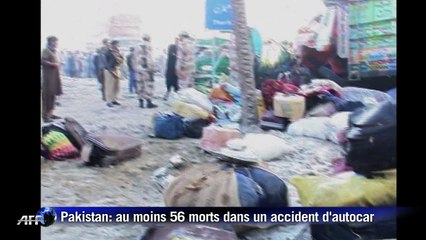 Pakistan: au moins 56 morts dans un accident d'autocar