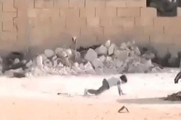 Esed'in Sniperlerini Alt Eden Çocuk