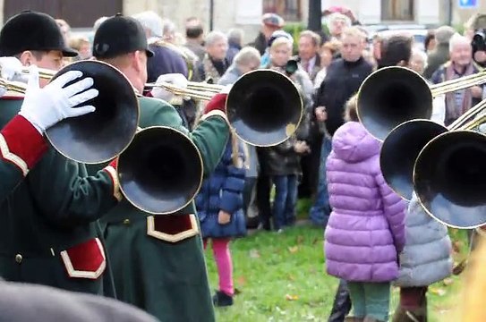 Messe de St Hubert du Rallye Trois Forêts par les trompes de Luzarches. (12)