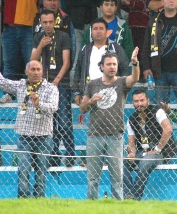 Nejat İşler Çılgına Döndü