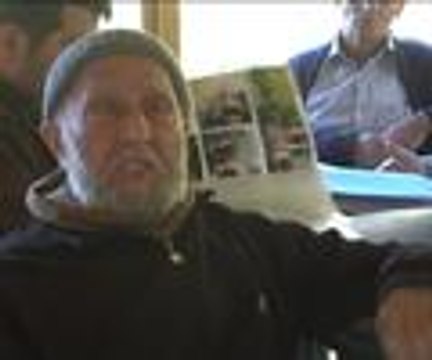 Defterlerine yazdıklarıyla köyün tarihine ışık tutuyor