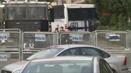 Validebağ'da Eylemci Çadırı Yerine Belediye Çadırı