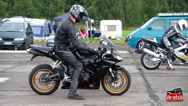 Suzuki GSX-R 1000 vs Honda CBR1000 - Araba Tutkum