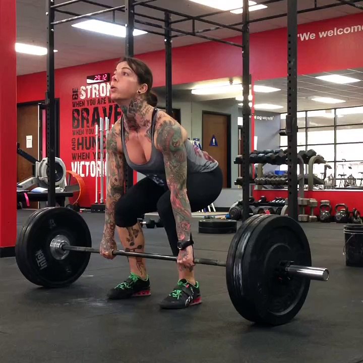 Power clean 5x1 set 2 of 5