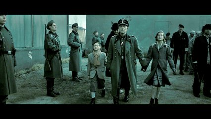 Bande-annonce : Victor Young Perez - VF