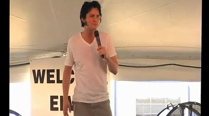 Ben Portsmouth sing Just Pretend Elvis Week video