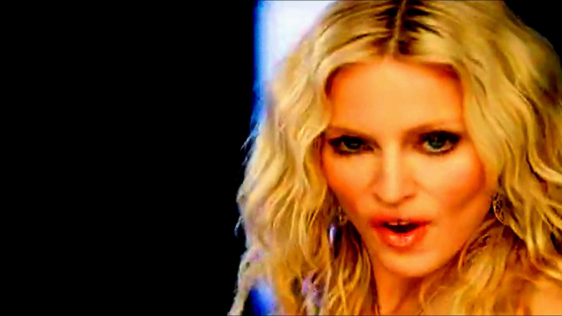Madonna - 4 Minutes (Featuring Justin Timberlake And Timbaland) [OFFICIAL  MUSIC VIDEO] - video Dailymotion