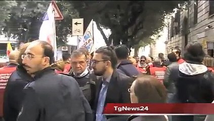 Tg 11 Novembre 2014: leccenews24 politica, cronaca, sport l'informazione 24 ore
