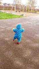 Matheus ute och går