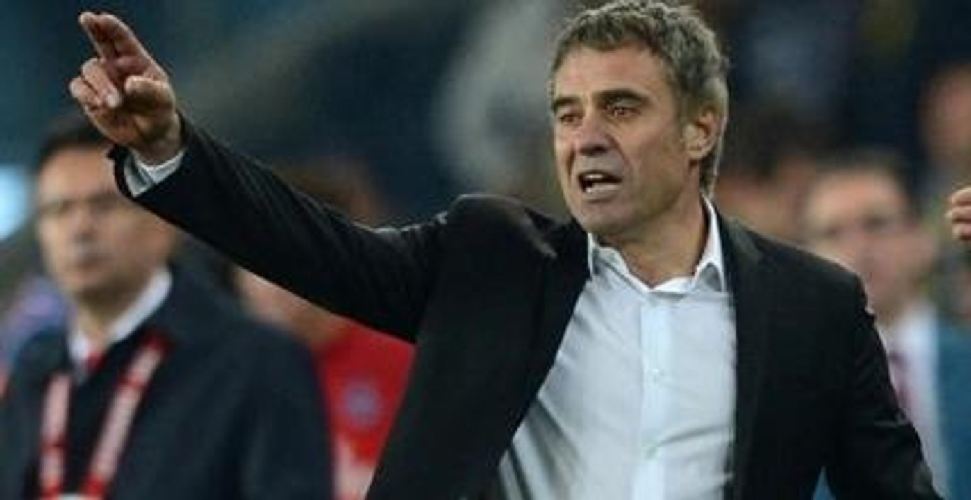 Ersun Yanal İmza İçin Trabzon'da