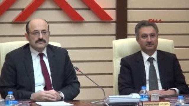 YÖK Başkanlığı'na Atanan Yekta Saraç İlk Toplantısını Yaptı