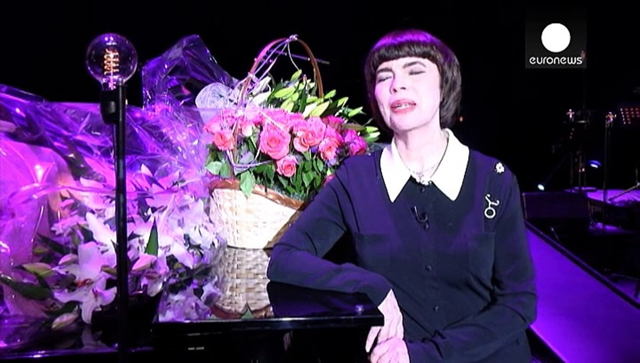 Singing sensation Mireille Mathieu celebrates a 50-year music career