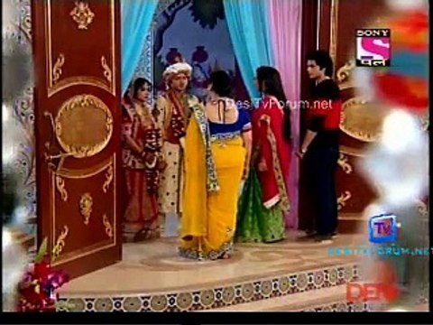 Piya Basanti Re 12th November 2014 Video Watch Online pt2