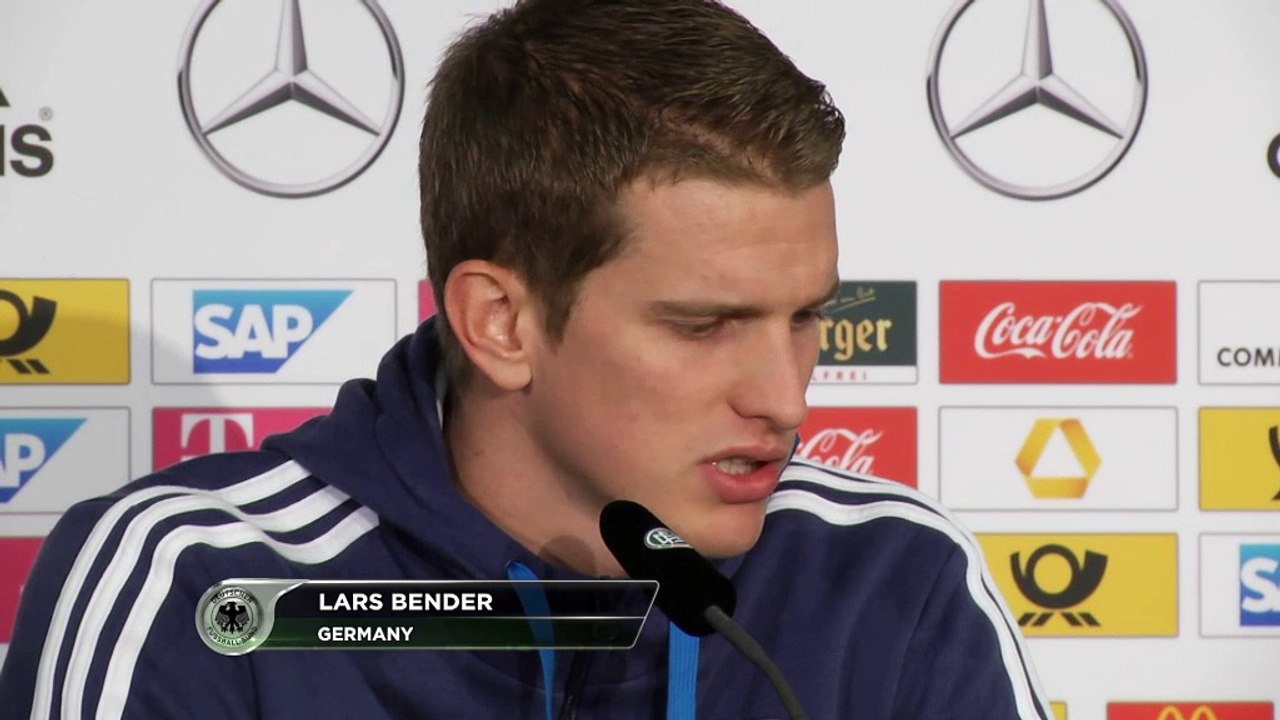 Bender: 'Spiele auch rechts hinten'