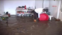 Arşiv Horasan'da Sel Faciası; 6 Ölü