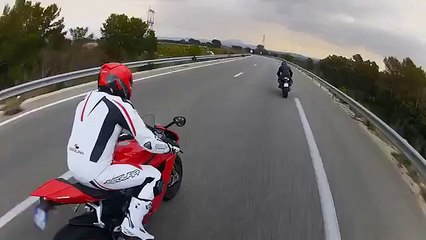 Espectacular anuncio de la marca de cascos Shark