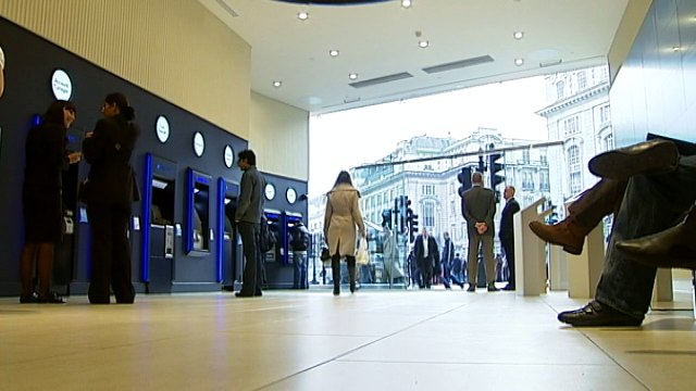 Banks fined £2bn: What is currency rigging?