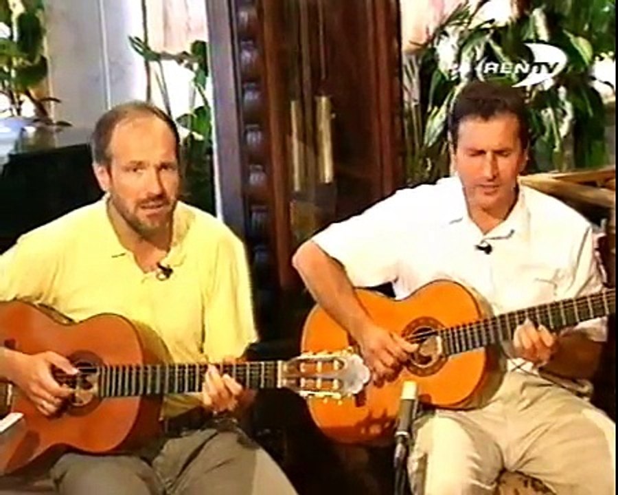 staroetv.su / Домашний концерт (REN-TV, 1997) Алексей Иващенко и Георгий Васильев. "На нашем корабле без капитана..."