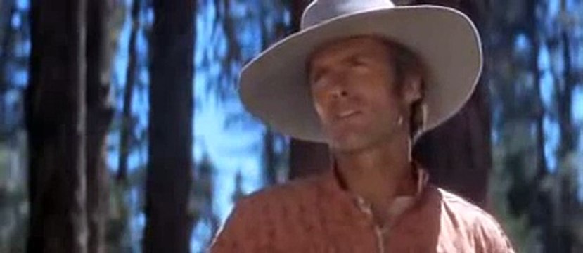 Clint Eastwood chante I Talk To the Trees