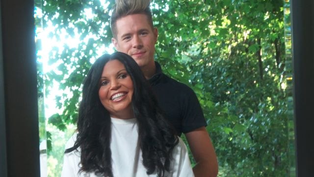 Bad Hair Day - How to Restore Smooth Texture and Beautiful Color to Dry, Over-Processed Hair