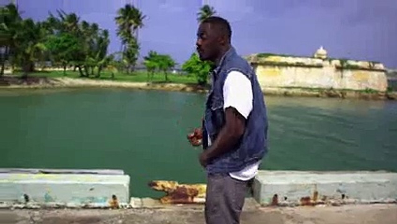 Idris Elba chante "Private Garden" (2011)