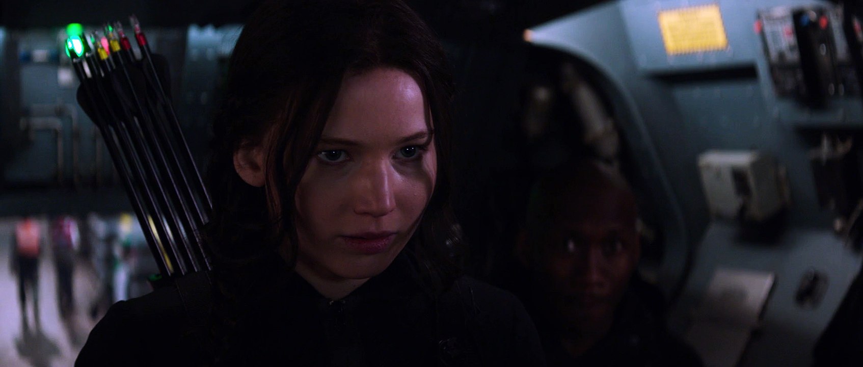 HUNGER GAMES 3: LA RÉVOLTE PARTIE 1 -Extrait "Hovercraft Le Crew" [VOST|HD1080p]