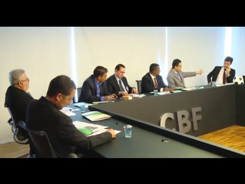 CBF recebe representantes da Comissão de Esporte
