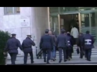 Napoli - Porto, sequestro di beni per gli ex vertici -2- (12.11.14)