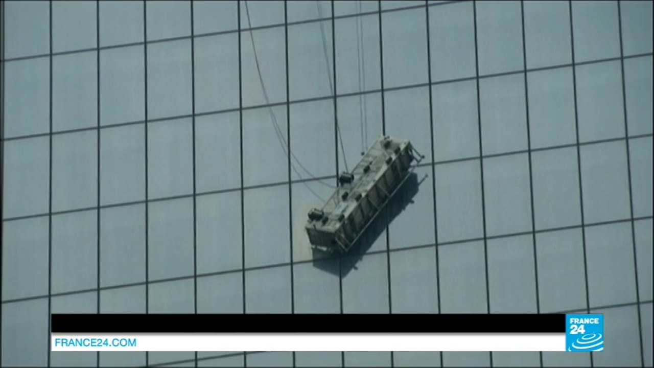 Deux laveurs de carreau sauvés au 69ème étage du World Trade Center - NEW YORK