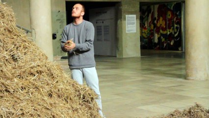 Sven Sachsalber cherche une aiguille dans une botte de foin