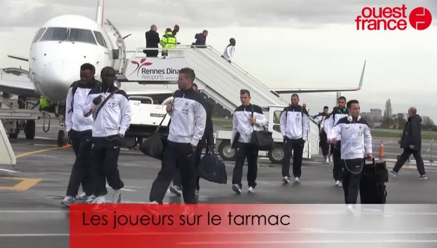 France - Albanie à Rennes : l'arrivée des Bleus à l'aéroport