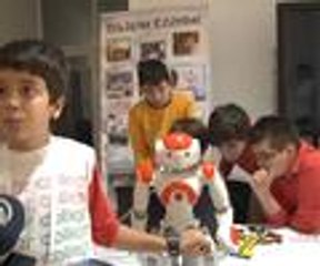 Ortaokul öğrencilerinden "robotu dans ettiren" yazılım