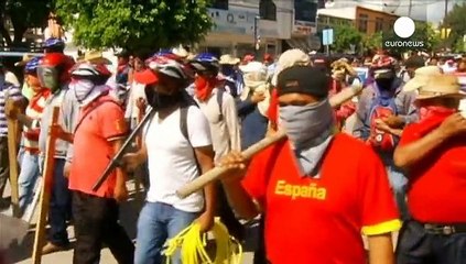 مظاهرة بالمكسيك تطالب بمعرفة مصير الطلاب المفقودين