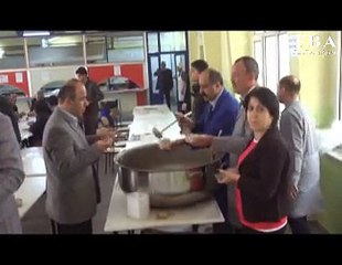 Meslek Lisesi Aşur Dagtımı Yaptı