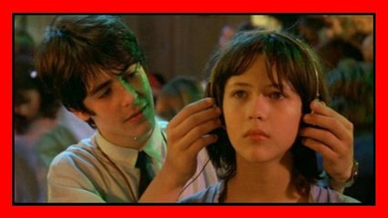 Il tempo delle mele: Reality, la follia dei fan e la bella Sophie