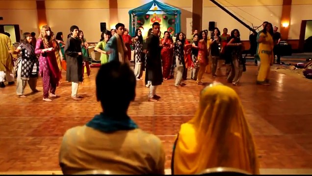 Superb Mehndi Dances performance Pakistani Wedding - Pak video tube